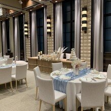 EXEX SUITES （エグゼクス・スウィーツ）の画像｜明るい雰囲気の会場