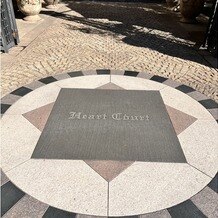 ハートコート横浜（ＨＥＡＲＴ ＣＯＵＲＴ 横浜）の画像｜会場入り口のタイル