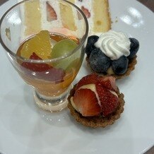 ハートコート横浜（ＨＥＡＲＴ ＣＯＵＲＴ 横浜）の写真｜ケーキはビュッフェ形式でした。