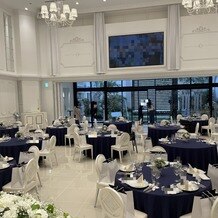 アルカンシエル luxe mariage大阪の画像｜白を基調とした会場