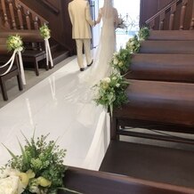 アルカンシエル luxe mariage大阪の画像｜白が基調の清潔感のある挙式でした