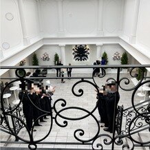 アルカンシエル luxe mariage大阪の画像｜会場の階段