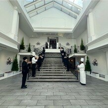 アルカンシエル luxe mariage大阪の画像｜挙式後のバブルシャワーの雰囲気
