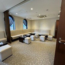 アルカンシエル luxe mariage大阪の写真｜親族控え室