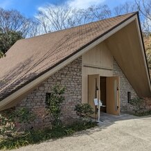 ザ・ガーデンオリエンタル・大阪の画像｜特徴的な三角屋根のチャペル