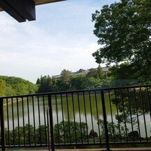 菊水楼(THE KIKUSUIRO NARAPARK)の写真｜テラスから見える奈良ホテル