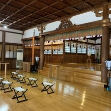 若宮の杜　迎賓館（名古屋観光ホテル）の画像｜本殿　当日は正面に新郎新婦、両サイドに親族が座ります