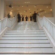 ララシャンス HIROSHIMA迎賓館の画像｜大階段