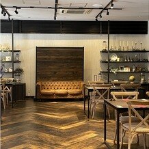 リラノートチャーチ ベイ函館の写真｜装飾前、レストランの風景