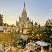 ストリングスホテル NAGOYAの画像｜夕暮れ時の大聖堂です。