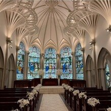 ストリングスホテル NAGOYAの画像｜大聖堂のステンドグラス