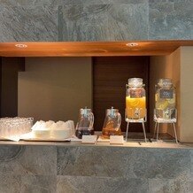 郡山モノリス（ＫＯＲＩＹＡＭＡ　ＭＯＮＯＬＩＴＨ）の写真｜ウェルカムドリンクも好評でした