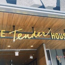 THE TENDER HOUSE（ザ テンダーハウス）の写真｜会場入り口
