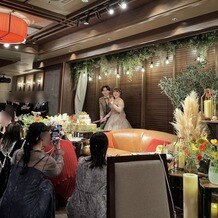 FORTUNE IN THE TERRACE（フォーチュン イン ザ テラス）の画像｜遠目から見た会場内の雰囲気です