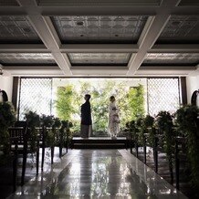 インスタイルウェディング京都（InStyle wedding KYOTO）の写真｜ゲストとの距離が誓いので、一体感が生まれて良い。