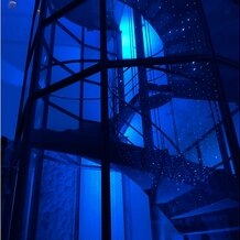 ＰＯＰＣＯＲＮ　ＫＯＢＥ（ポップコーン　神戸）の画像｜クリアワールド 螺旋階段