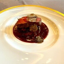 赤坂プリンス クラシックハウスの写真｜メインの肉料理