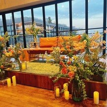 BAYSIDE GEIHINKAN VERANDA minatomiraiの画像｜当日のお花です。