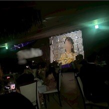 The 33 Sense of Wedding（ザ・サーティスリー センス・オブ・ウエディング）の写真｜入場前のプロジェクションマッピング