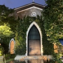 南青山サンタキアラ教会の画像｜見学時は生憎の雨でしたが綺麗な会場