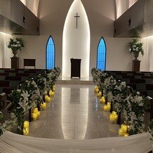南青山サンタキアラ教会の画像｜教会内装