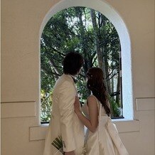 ホテル日航アリビラの写真｜チャペルの隣の日航アリビラホテルでの撮影はオプションですが追加することオススメです！