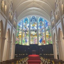 Casa　d&#39;　Angela　Aoyama（カサ・デ・アンジェラ青山）の画像｜挙式会場は広く大聖堂がとても素敵でした。