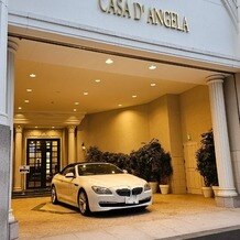 Casa　d&amp;#39;　Angela　Aoyama（カサ・デ・アンジェラ青山）の写真｜オープンカーに乗って式場まで来ます