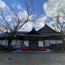 大阪城西の丸庭園 大阪迎賓館の画像｜入口です
冬に見学したため葉がありませんが、緑があると綺麗だと思います。