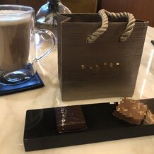 ブルガリ　ホテルズ＆リゾーツ・東京レストランの写真｜引出物のチョコレート