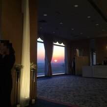 スカイウェディング羽田の写真｜夕暮れ時の美しい夕陽