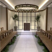 Le chic unjour（ラシック アンジュール）の写真｜落ち着いた雰囲気でゲスト同士が向き合う形の座席なのも素敵でした