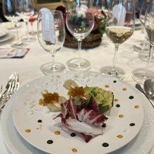 ソンブルイユ～幸せを味わうレストラン～の写真｜オマール海老　大山鶏　ポワローのテリーヌ　ハーブのクーリ