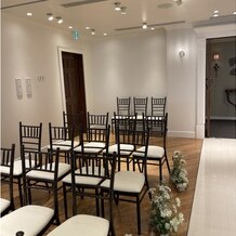 ソンブルイユ TOKYO（SOMBREUIL TOKYO）の画像｜屋内チャペル