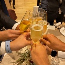 MIRAIE Wedding（ミライエ ウエディング）の画像｜乾杯酒のスパークリングワイン
飲みやすく美味しかったです！