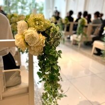 ララシャンスＯＫＡＺＡＫＩ迎賓館の画像｜チャペルの花