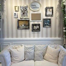 ラグナヴェール ＳｋｙＴｅｒｒａｃｅ（ＬＡＧＵＮＡＶＥＩＬ ＳｋｙＴｅｒｒａｃｅ）の写真｜フォトスポット
ソファは最初から置いてあり
よけることや、高砂用のソファとして利用したりします。