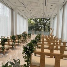 キャッスルガーデン ＯＳＡＫＡの画像｜ガラス張りで天井も高く、広々とした空間がとても印象的