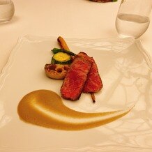 リストランテ　カノビアーノ　（ホテル雅叙園東京）の写真｜メインのお肉料理です。お肉もさることながら、付け合わせのお野菜がすごくおいしかったです。