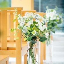 ＯＫＡＹＡＭＡ　ＭＯＮＯＬＩＴＨ（岡山モノリス）の画像｜装花