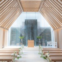 ＯＫＡＹＡＭＡ　ＭＯＮＯＬＩＴＨ（岡山モノリス）の写真｜チャペル