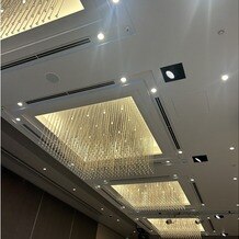 東京會舘の画像｜ライトも調節ができるそうです