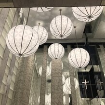 ノートルダム大阪ＯＮＥの画像｜気球をモチーフとしています。
