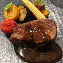 ノートルダム大阪ＯＮＥの画像｜メインのお肉料理