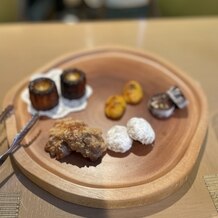 トリフォーリア ＮＡＧＯＹＡの写真｜試食で出された焼き菓子