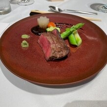 平安神宮会館の画像｜メインのお肉料理