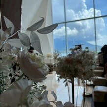 THE BAYSUITE SAKURAJIMA TERRACE（ザ・ベイスイート 桜島テラス）の画像｜挙式会場から見える桜島の景色