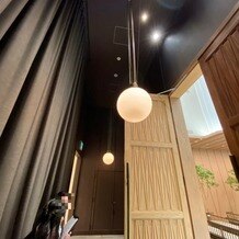 BLEU GRACE OSAKA（ブルーグレース大阪）の画像｜チャペル入り口天井