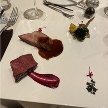 BLEU GRACE OSAKA（ブルーグレース大阪）の写真｜牛ヒレ肉と豚肉のステーキ