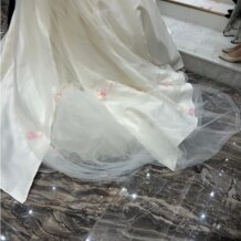 ララシャンス ＫＯＢＥの写真｜ドレス